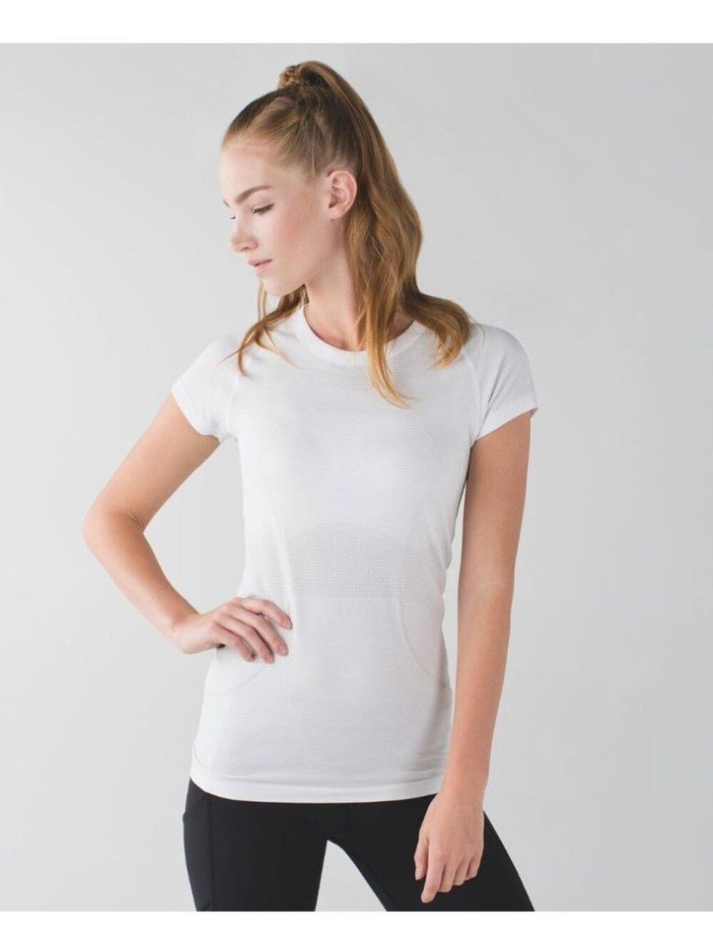 Lululemon Swiftly Tech Short Sleeve White Size 6